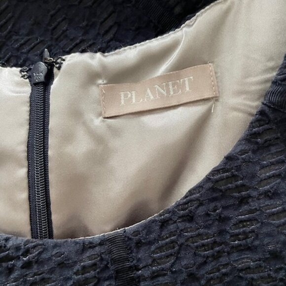 Planet - dress navy - lace overlay over taupe lining - size 14 - Picture 6 of 9